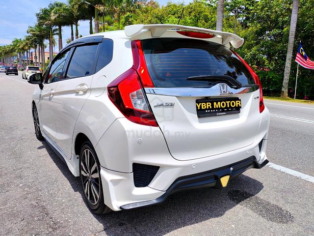 2017 Honda JAZZ 1.5V(A)I-VTEC FULL BODYKIT WARRNTY - 2