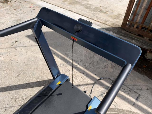 (XiaoMi) Folding Smart Treadmill Walking Pad - photo 3 of 6