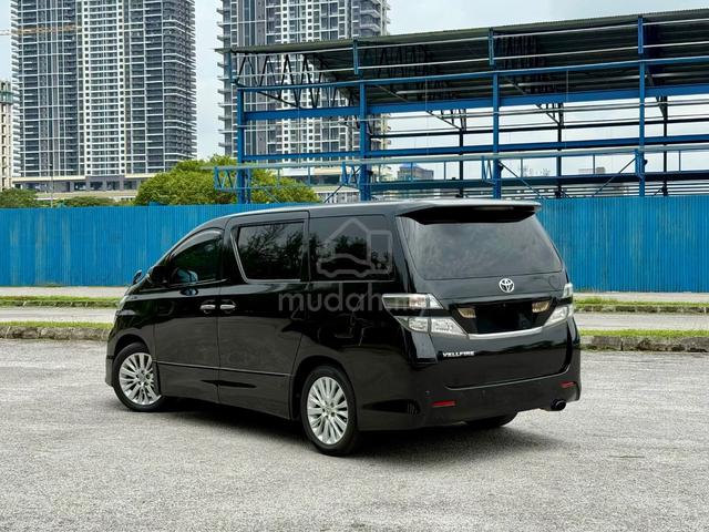 2010 2 P.Door Toyota VELLFIRE 2.4 3 YRS Warty ZP - 2