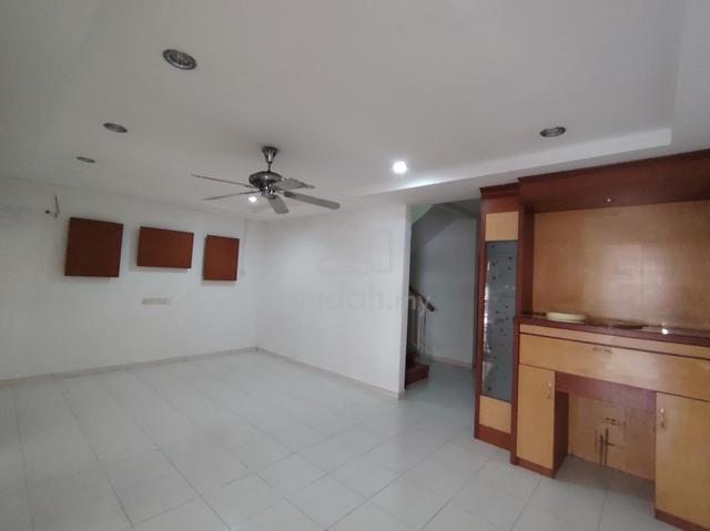 Taman Lagenda Height Double Storey Terrace 1