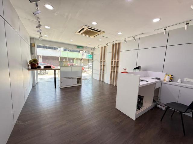 Below value 200k Melaka Raya shoplot office reno town area high deman 1