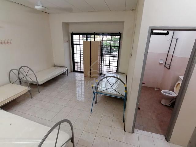 Bilik Sewa Rumah Landed Free Parking 1
