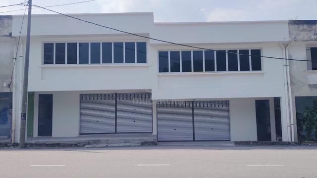 Bukit Sentosa Jalan Seroja 1.5 Storey Factory For Rent 1