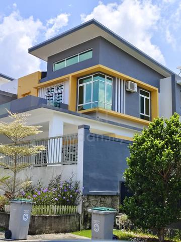 Double Storey Semi D House for Rent @ Taman Impiana Kelapa Sawit Kulai 1