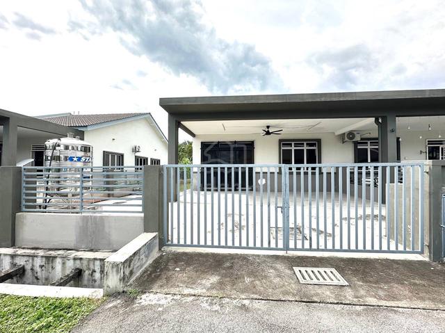 Single Storey Semi-D Teluk Panglima Garang 1