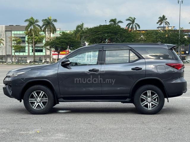2017 Toyota FORTUNER 2.4 VRZ (A) - 3