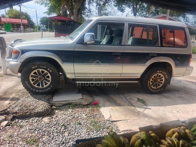 1997 Mitsubishi PAJERO 2.6 (M) - 4
