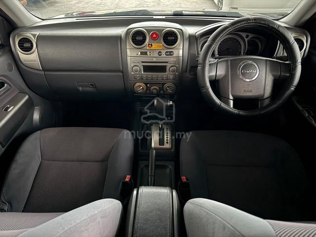 Isuzu Dmax 4×4 3.0 (A) 2010 QAT 4187 - 5
