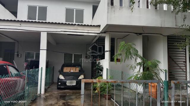 Townhouse in sungai siput Ipoh 1
