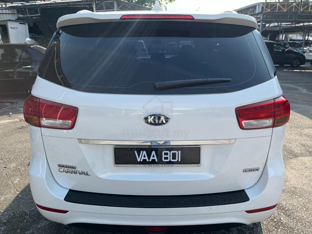 2017 Kia GRAND CARNIVAL 2.2 D YP (A) - 4