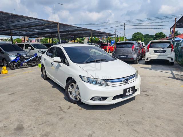 2013 Honda CIVIC FB 1.5 (AUTO) - 1