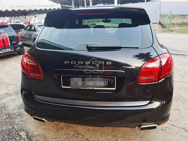 2011 Porsche CAYENNE 4.8 S V8 (A) - 3