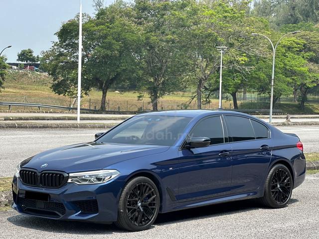 2018 Bmw 530i 2.0 M-SPORT / M5 OUTLOOOK / - 1