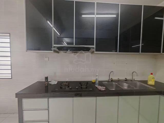 Aman perdana semid type kitchen cabinets extend aircond heate no flood 1