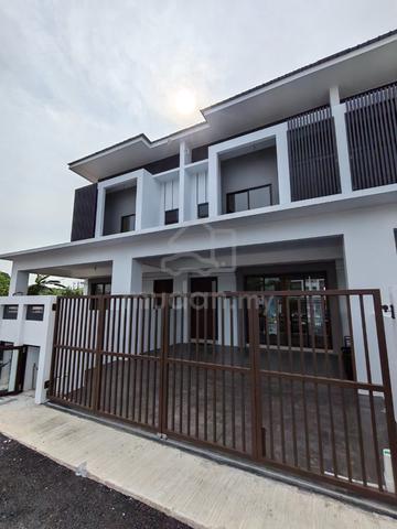 SA Terraces Phase 4 2 Storey Terrace House From RM703K 1
