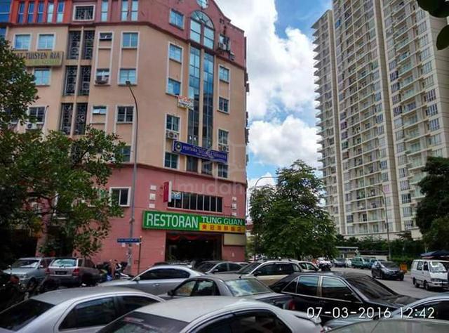 Ruang Pejabat di Diamond Square Setapak Jalan Gombak 2