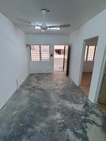Mahkota Cheras Flat 1