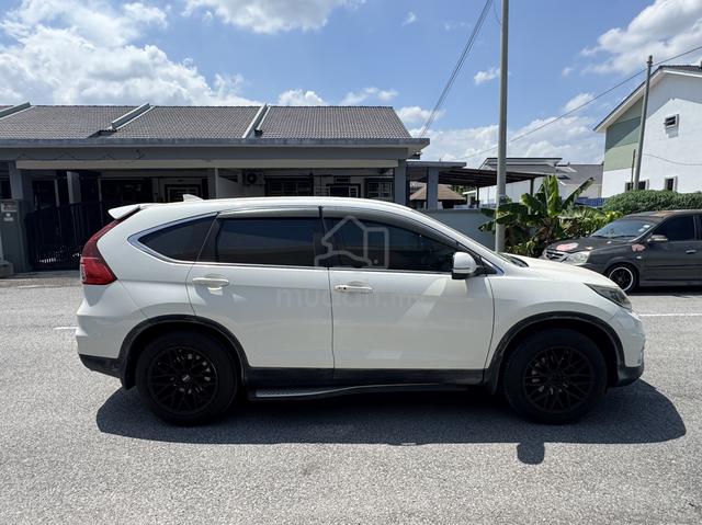 2015 Honda CR-V 2.0 2WD FACELIFT (A) - 2