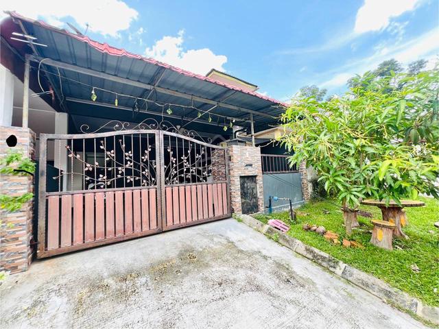 Teres 2 Tingkat Kajang Renovated Cantik Harga Rendah 1