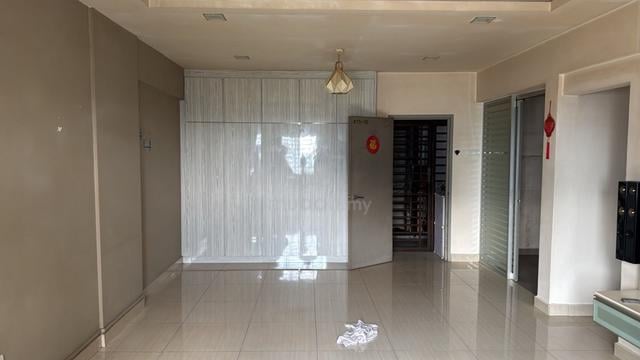 Bayu Puteri 3 Apartment 1
