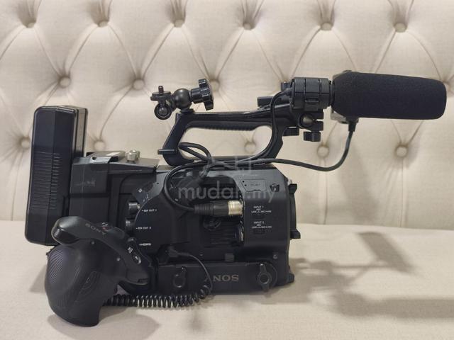 Sony PXW FS7 Mark 2 Cinema Camera  - photo 3 of 6
