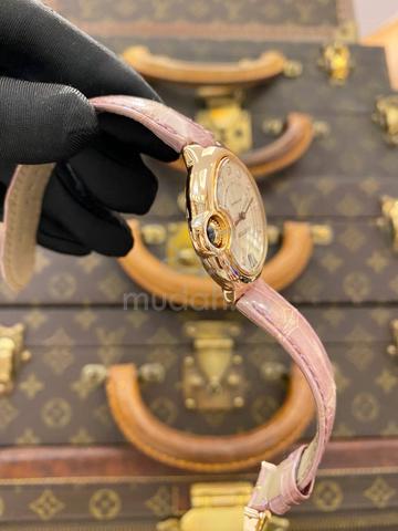 Carousel Image
