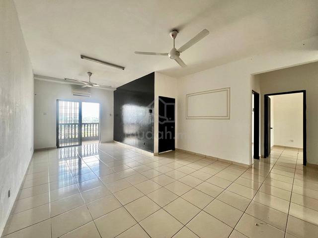 Sri Ixora Apartment 1