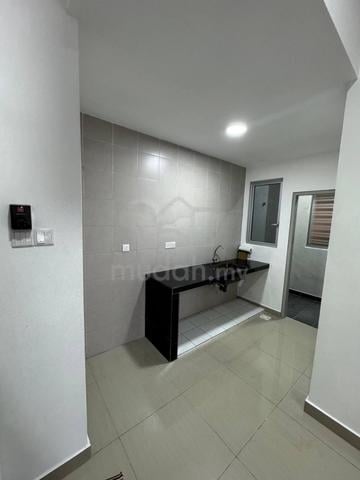 LBS Skylake Residence 1