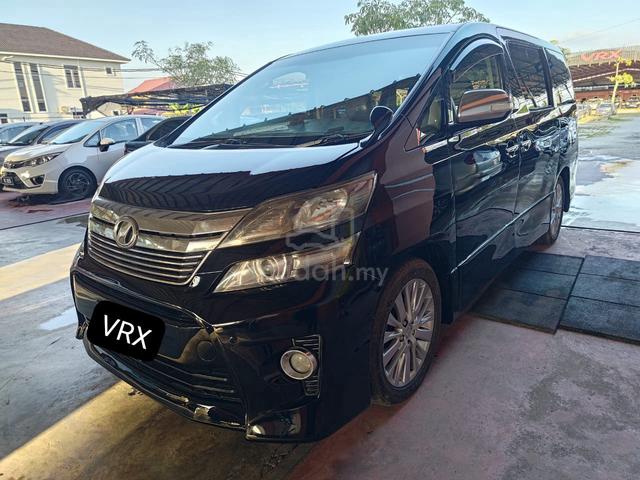 2013 Toyota VELLFIRE 2.4A Z - 2