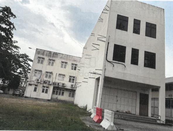 3 Storey Shophouse for Sale- Mature Location @ Alor Setar 1