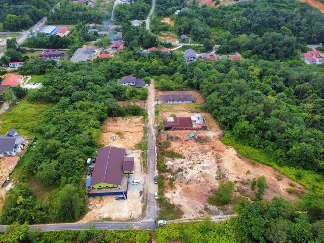 HOT LOCATION Bungalow Lot Sungai Merab Luar near MAIN ROAD 2