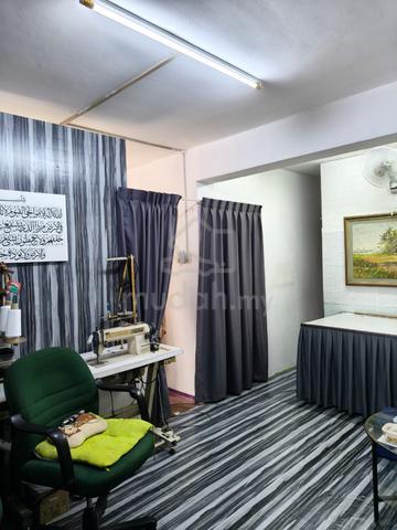 Flat Sri Lanang (Desa Tebrau) 1