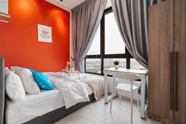 Fully Furnished Room at Meta Residence, Seri Kembangan. 1