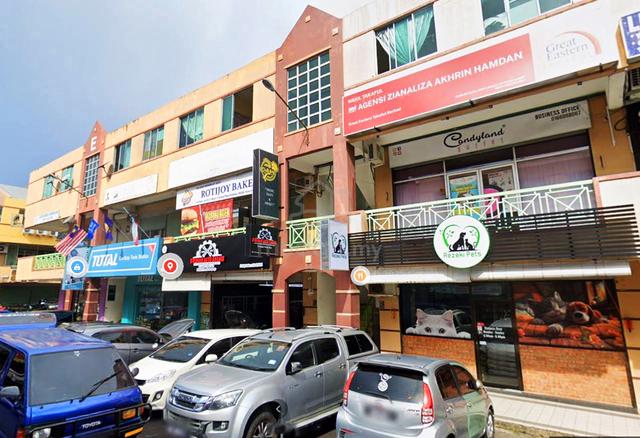 Putatan Grand Plaza | 1st Floor | Shoplot / Office Space | For Rent 1