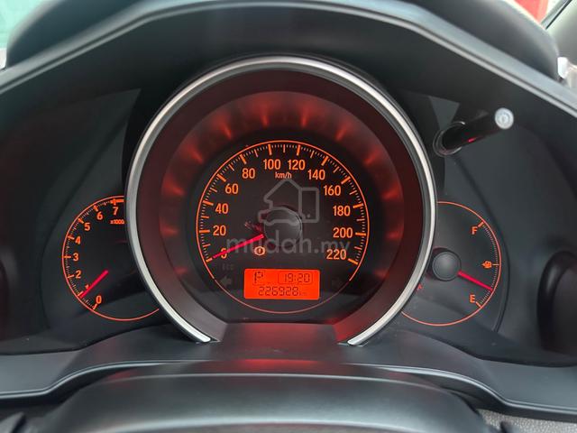 2017 Honda Jazz 1.5L S (A) - 5