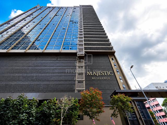Majestic Residence 1