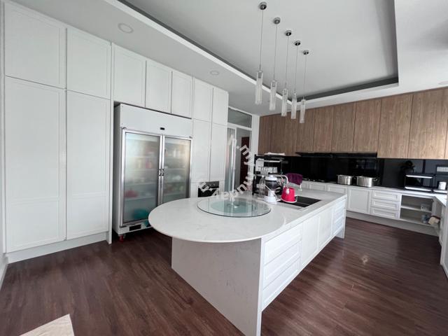 3 Sty Bungalow House, Taming Mutiara 2, Bandar Sungai Long 1