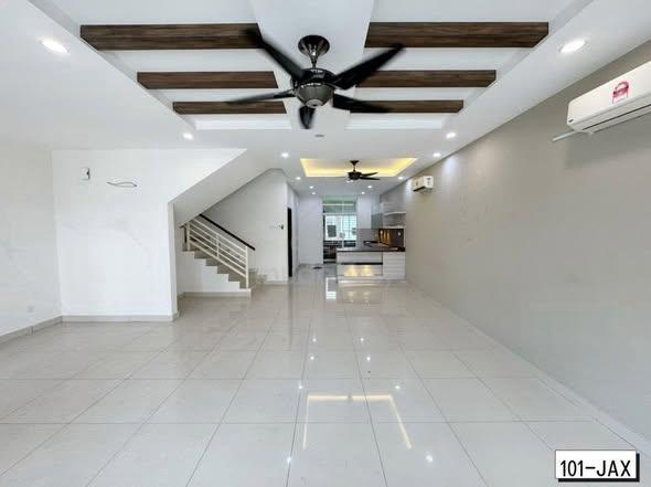 Cassava Bandar Puteri Klang 2.5-Storey House fully renovated value buy 1
