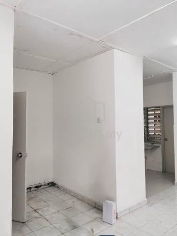 Cempaka Apartment (Taman Bunga Raya) 1