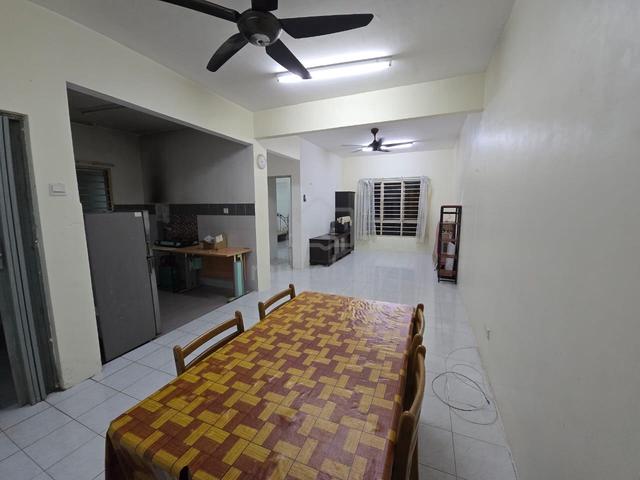 Villa Tropika (Bangi) 1