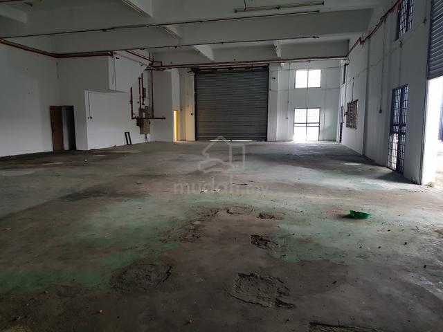 1 half storey semi detached factory 1