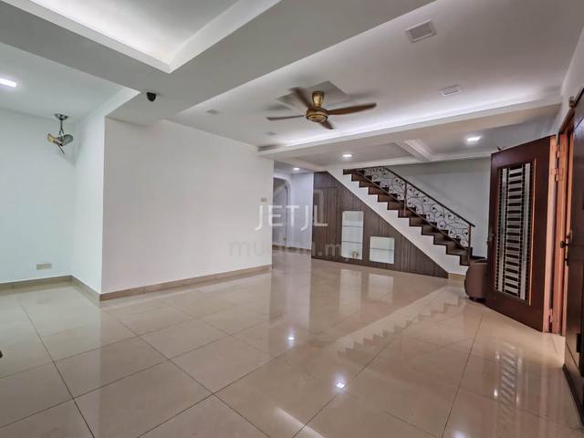 2 Storey 40x65 Corner-Fully Renovated Extended ! Bandar Sentosa Klang 1