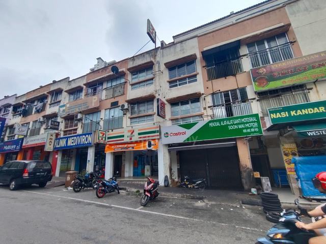 Vista Shop Apartment (Damansara Damai) 1
