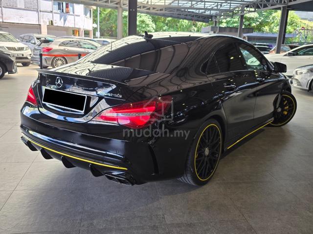 Mercedes Benz CLA45 2.0 AMG 4MATIC / YELLOW NIGHT - 2