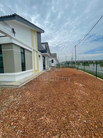 #Corner Lot For Sales #Alor Gajah # Sungai Petai #Freehold 1