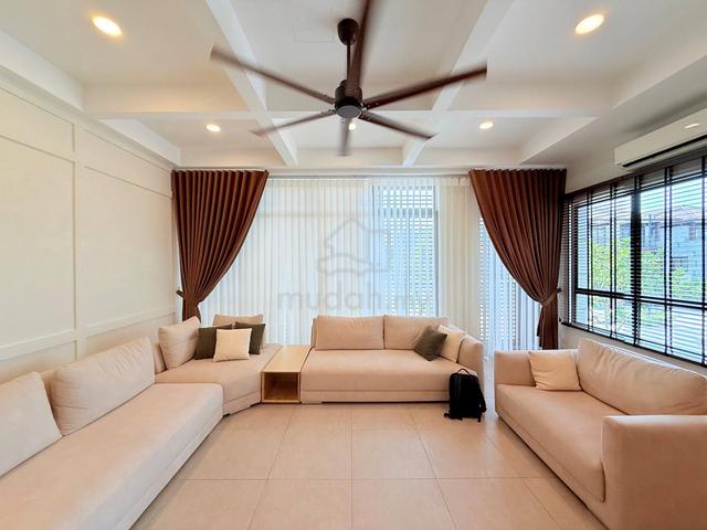 Endlot 3 Storey Fully Renovated unit Cyberjaya for sale low booking 1