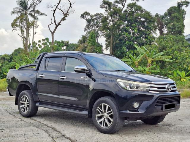2017 Toyota HILUX 2.8 G VNT (A) loan kedai - 3