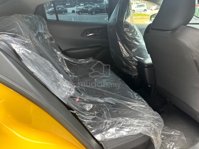 2023 Toyota PRIUS 2.0 G (A) YELLOW COLOUR - 4