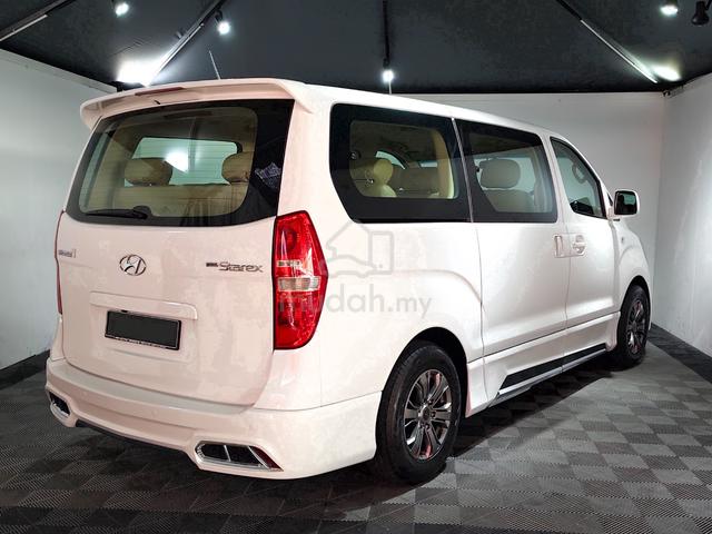 2017 Hyundai Starex 2.5 (A) 5-Years Warranty - 2