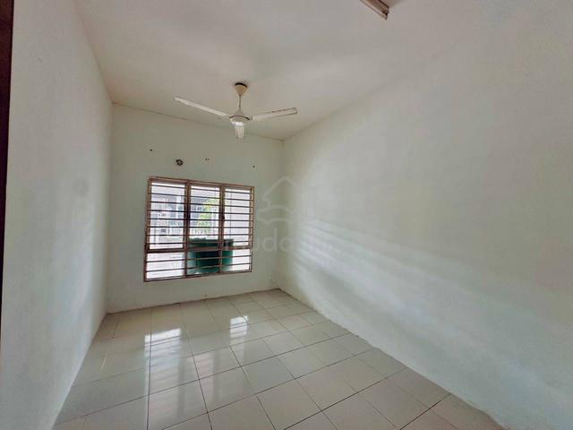 [100% LOAN!!NON BUMILOT!!RENOVATED!!PATUT BELI!!] Taman Suria , Tampin 1